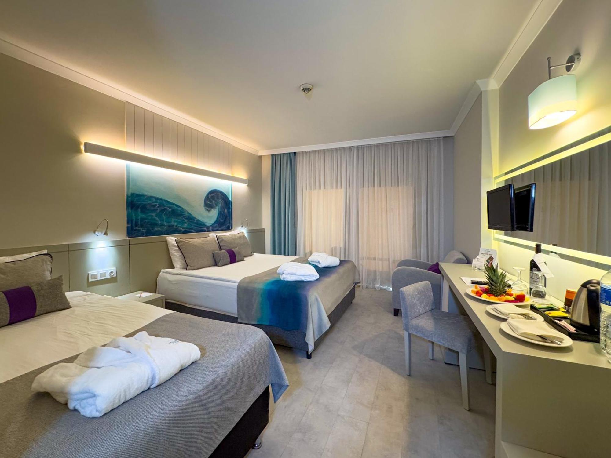 Catamaran Quality Times Hotel Kemer Exterior foto